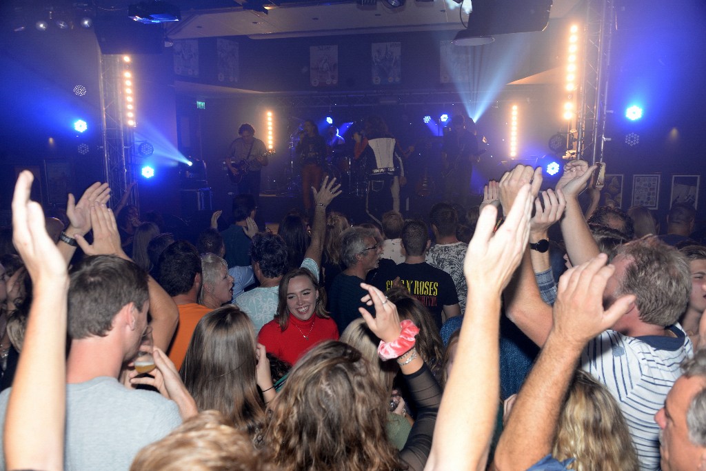 ../Images/Crazy Little Things (Queen Tribute) in VdG 078.jpg